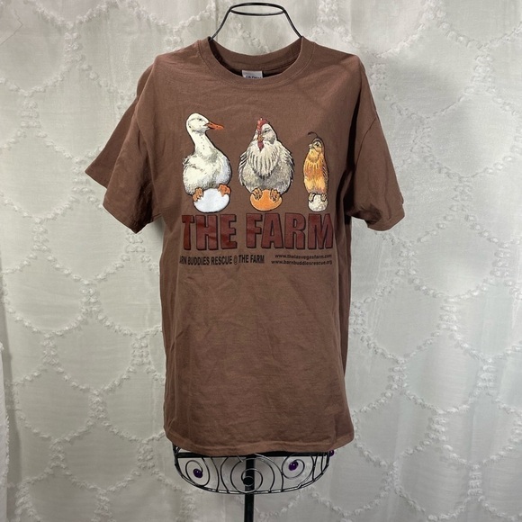 Gildan Tops - The farm brown t shirt with farm animals